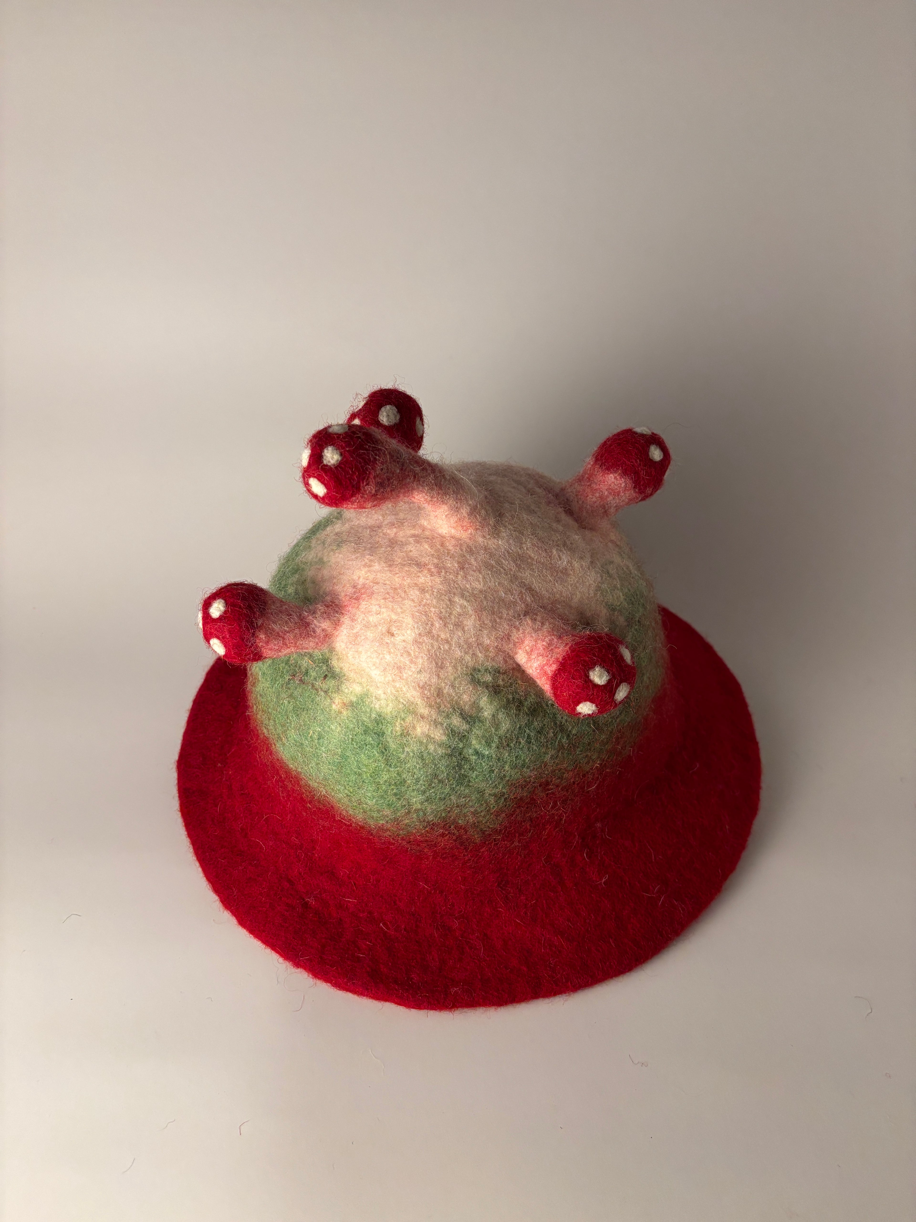 Happy Toadstool - Crimson