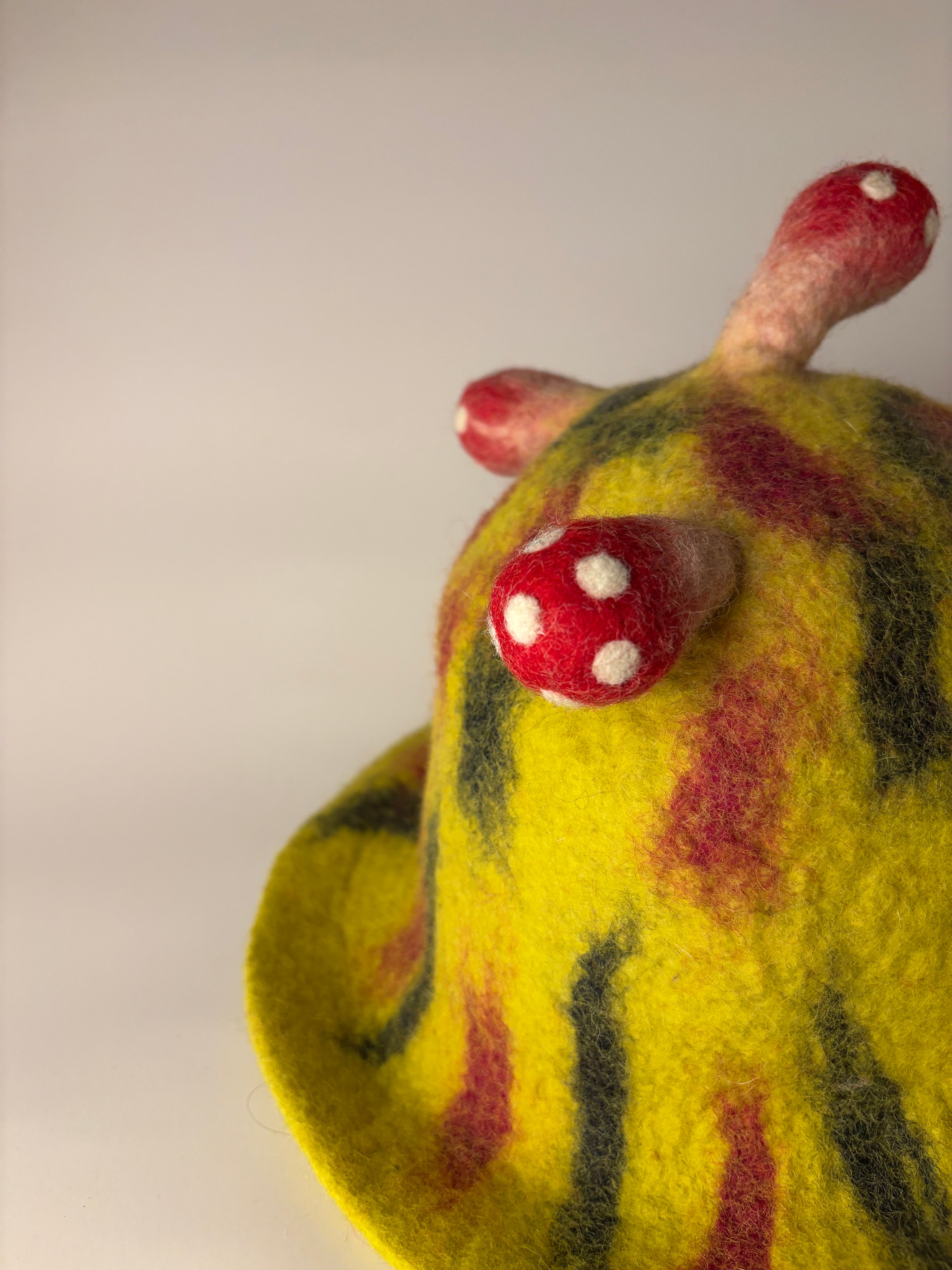 Happy Toadstool - Lemon